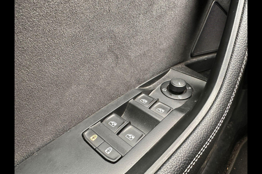 Škoda Superb Combi 1.4 TSI iV PHEV Sportline Business | Matrix Led | All season | Camera | Climate | cruise control | navi | R u i m t e! |