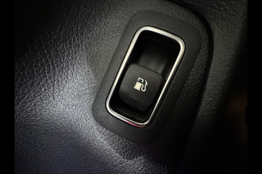 Mercedes-Benz CLA-Klasse 250 e AMG Pano|Memory|Sfeer|NL Auto