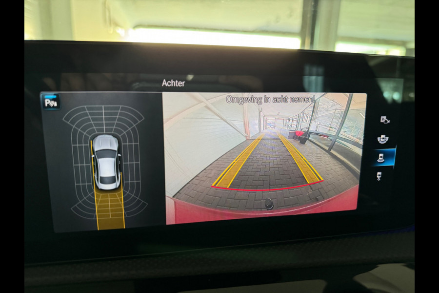 Mercedes-Benz CLA-Klasse 250 e AMG Pano|Memory|Sfeer|NL Auto