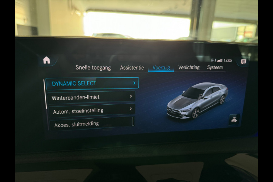 Mercedes-Benz CLA-Klasse 250 e AMG Pano|Memory|Sfeer|NL Auto