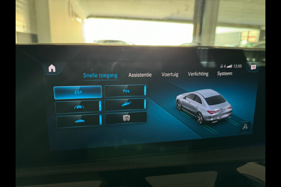 Mercedes-Benz CLA-Klasse 250 e AMG Pano|Memory|Sfeer|NL Auto