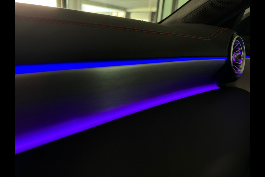 Mercedes-Benz CLA-Klasse 250 e AMG Pano|Memory|Sfeer|NL Auto