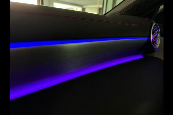 Mercedes-Benz CLA-Klasse 250 e AMG Pano|Memory|Sfeer|NL Auto