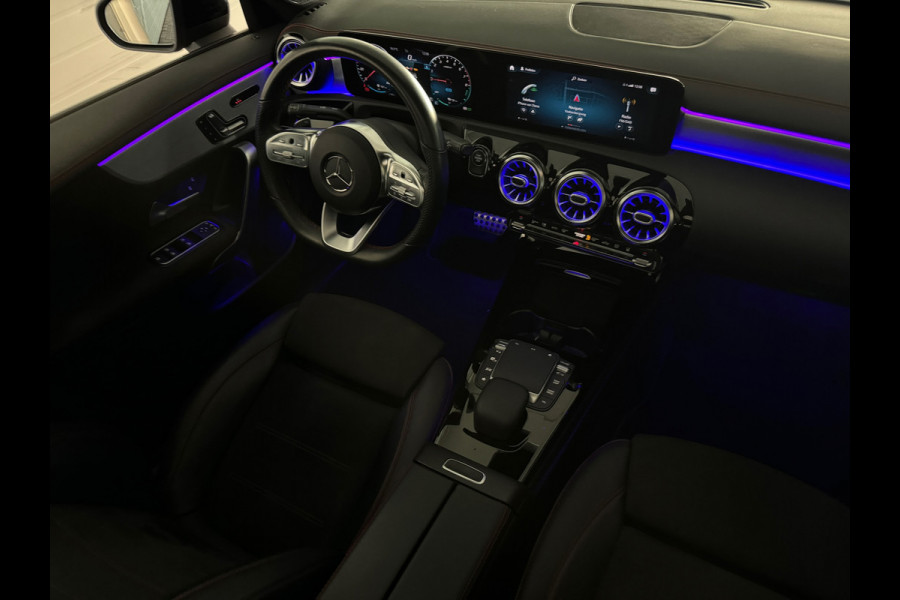 Mercedes-Benz CLA-Klasse 250 e AMG Pano|Memory|Sfeer|NL Auto