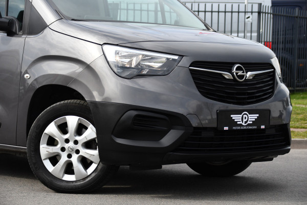 Opel Combo 1.5D L2H1 Edition Cruise, Carplay, Sensoren, 102pk, Multimedia, Airco, Trekhaak, LM Velg, Uniek!