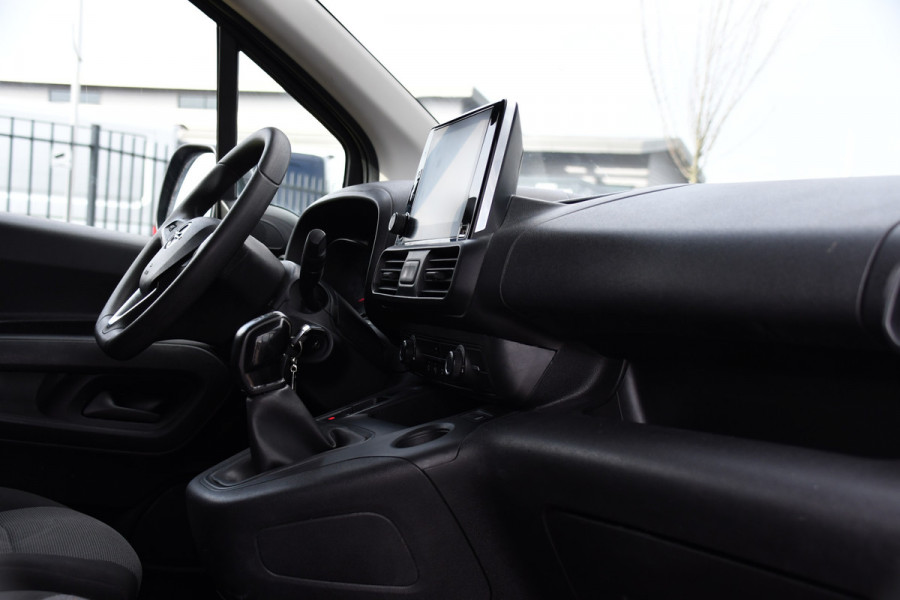 Opel Combo 1.5D L2H1 Edition Cruise, Carplay, Sensoren, 102pk, Multimedia, Airco, Trekhaak, LM Velg, Uniek!