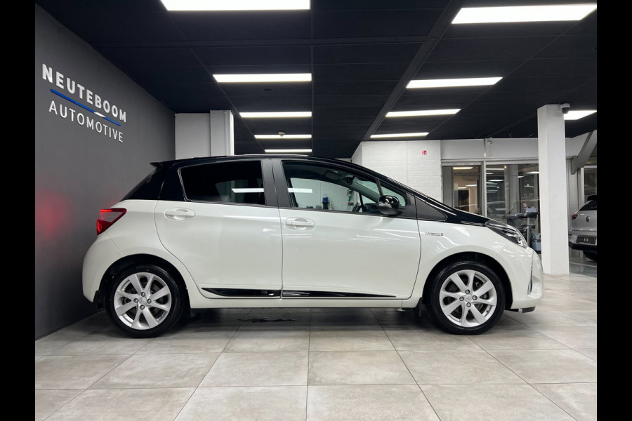 Toyota Yaris 1.5 Hybrid Bi-Tone | Lane | Cam | Carplay |
