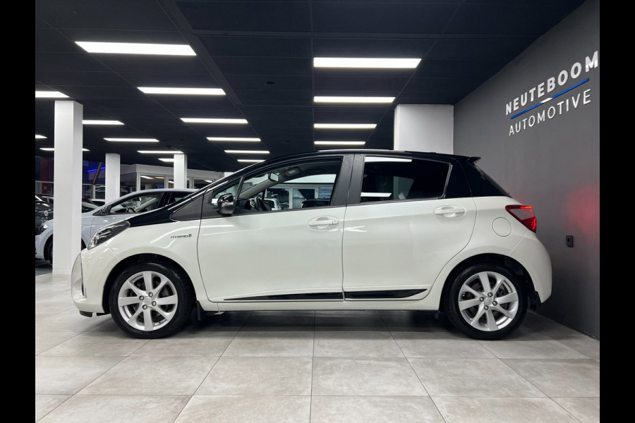 Toyota Yaris 1.5 Hybrid Bi-Tone | Lane | Cam | Carplay |