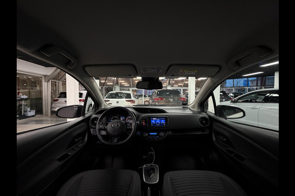Toyota Yaris 1.5 Hybrid Bi-Tone | Lane | Cam | Carplay |