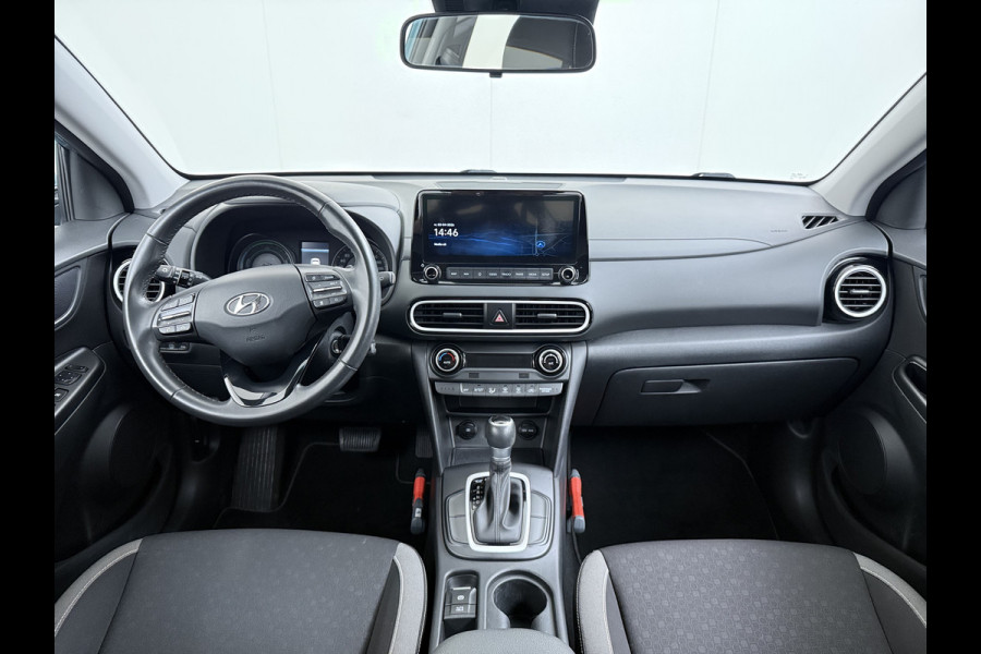 Hyundai Kona 1.6GDI 142PK HEV Hybrid Automaat Adap.Cruise Navi Ecc Camera Krell®-Audio Apple Carplay Android Auto Comfort Lane Assist VESS Led Lmv Isofix Bluetooth DAB FCA 1e Eigenaar Origineel Nederlandse Auto