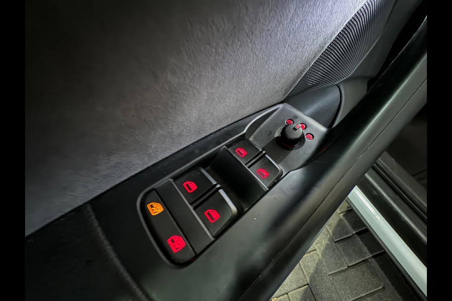 Audi Q3 1.4 TFSI CoD Pano|Keyless|Camera|Sfeer|Stoelverwarming