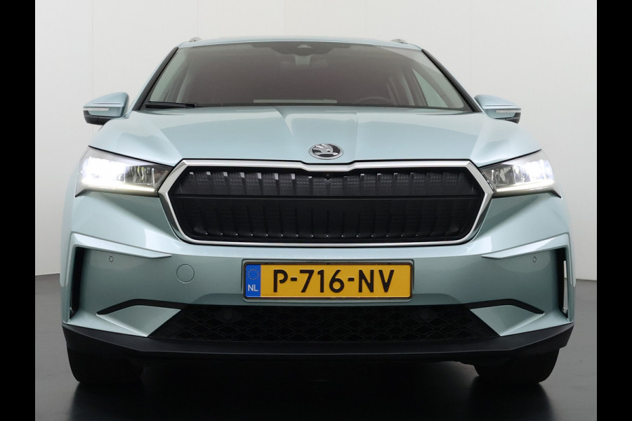 Škoda ENYAQ iV 80 Sport Panorama-Schuifdak Soh 93% Memory Trekhaak Adap.Cruise 360°Camera Navi Ecc Apple Carplay Android Auto Pdc Lmv 21" Privacy Glas Led DAB Stuur+Stoel+A.Bankverwarming Lane Assist Keyless 1.000kg Trekvermogen 1e Eigenaar Origineel Nederlandse Auto Dealeronderhouden Nieuwprijs €59.457,-