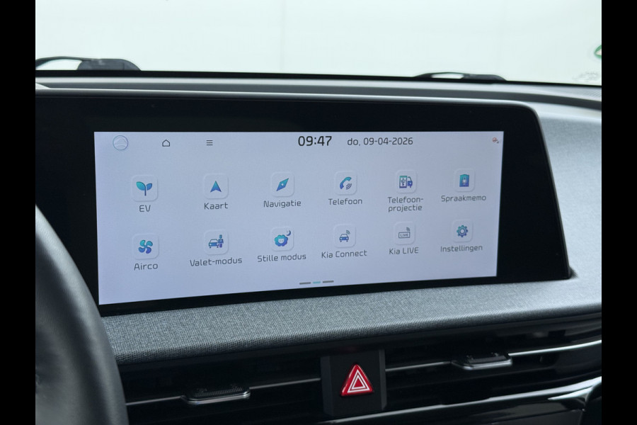 Kia Ev6 Air 58kWh SOH 100% Adap.Cruise Navi Ecc Camera Stoel+Stuurverwarming Apple Carplay Android Auto Pdc Dodehoekdetectie File assistent Lmv 19" Privacy Glas Led DAB Bluetooth 1e Eigenaar Dealeronderhouden Origineel Nederlandse Kia
