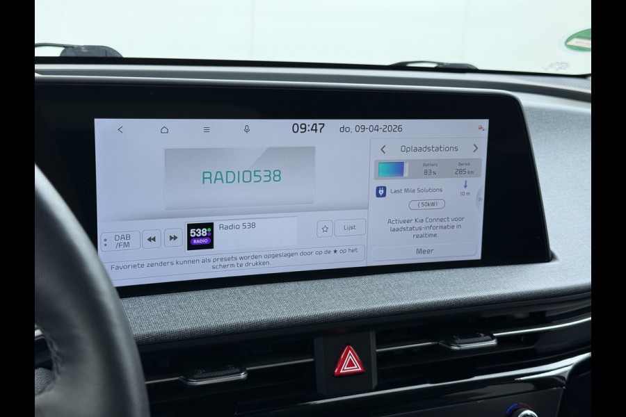 Kia Ev6 Air 58kWh SOH 100% Adap.Cruise Navi Ecc Camera Stoel+Stuurverwarming Apple Carplay Android Auto Pdc Dodehoekdetectie File assistent Lmv 19" Privacy Glas Led DAB Bluetooth 1e Eigenaar Dealeronderhouden Origineel Nederlandse Kia