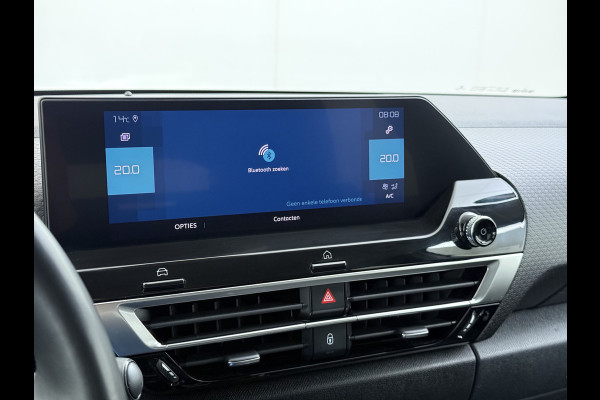Citroën Ë-C4 50kWh SOH 91% Head-Up Display Adap.Cruise Verwarmd Stuur 360°Camera Navi Ecc Apple Carplay Android Auto Shine Lmv Led Privacy Glas Isofix DAB Bluetooth Lane Assist Regen-Lichtsensor