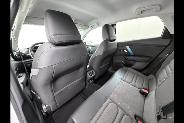 Citroën Ë-C4 50kWh SOH 91% Head-Up Display Adap.Cruise Verwarmd Stuur 360°Camera Navi Ecc Apple Carplay Android Auto Shine Lmv Led Privacy Glas Isofix DAB Bluetooth Lane Assist Regen-Lichtsensor