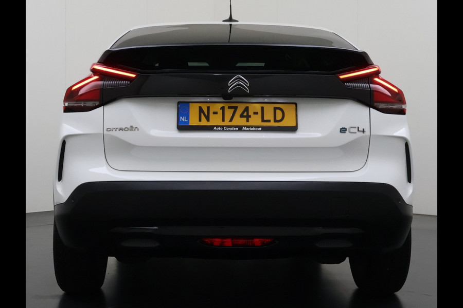 Citroën Ë-C4 50kWh SOH 91% Head-Up Display Adap.Cruise Verwarmd Stuur 360°Camera Navi Ecc Apple Carplay Android Auto Shine Lmv Led Privacy Glas Isofix DAB Bluetooth Lane Assist Regen-Lichtsensor