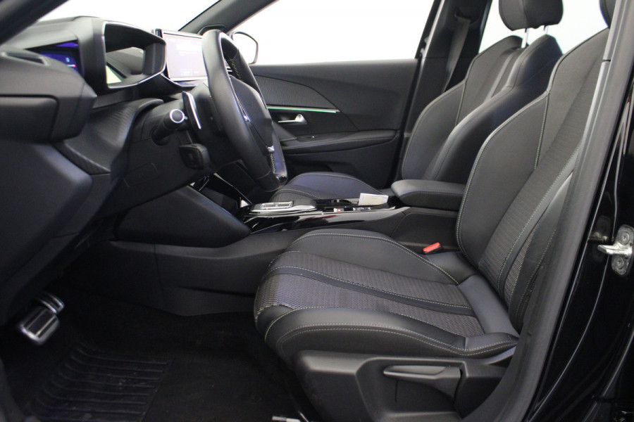 Peugeot 2008 1.2 PureTech 130 GT |pano Schuifdak|Camera|