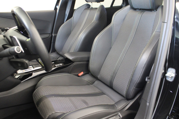 Peugeot 2008 1.2 PureTech 130 GT |pano Schuifdak|Camera|