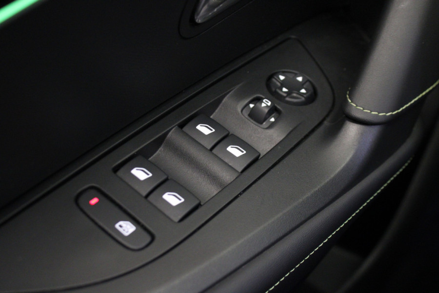 Peugeot 2008 1.2 PureTech 130 GT |pano Schuifdak|Camera|