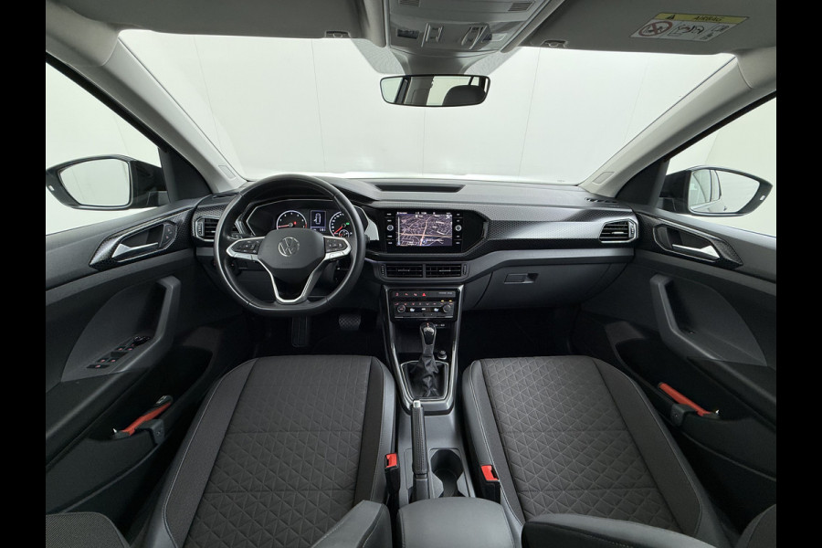 Volkswagen T-Cross 1.0TSI 111PK Automaat Executive-Pack Navi Ecc Adap.Cruise Control Apple Carplay Android Auto Pdc Style Dodehoek detectie Lmv Led Isofix DAB Bluetooth Licht-Regensensor App-Connect 1e Eigenaar Origineel Nederlandse Auto