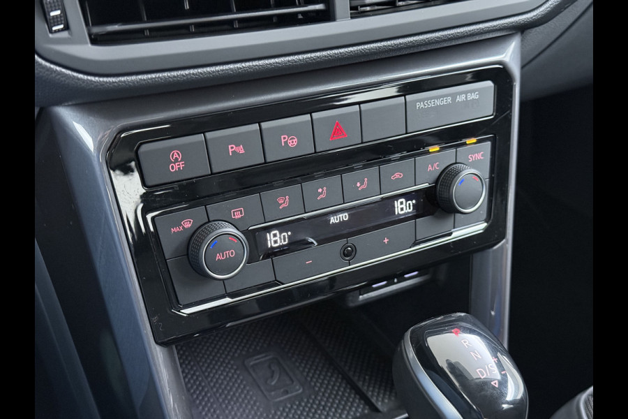 Volkswagen T-Cross 1.0TSI 111PK Automaat Executive-Pack Navi Ecc Adap.Cruise Control Apple Carplay Android Auto Pdc Style Dodehoek detectie Lmv Led Isofix DAB Bluetooth Licht-Regensensor App-Connect 1e Eigenaar Origineel Nederlandse Auto