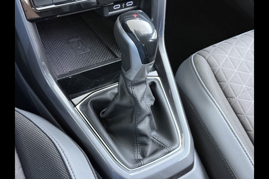 Volkswagen T-Cross 1.0TSI 111PK Automaat Executive-Pack Navi Ecc Adap.Cruise Control Apple Carplay Android Auto Pdc Style Dodehoek detectie Lmv Led Isofix DAB Bluetooth Licht-Regensensor App-Connect 1e Eigenaar Origineel Nederlandse Auto