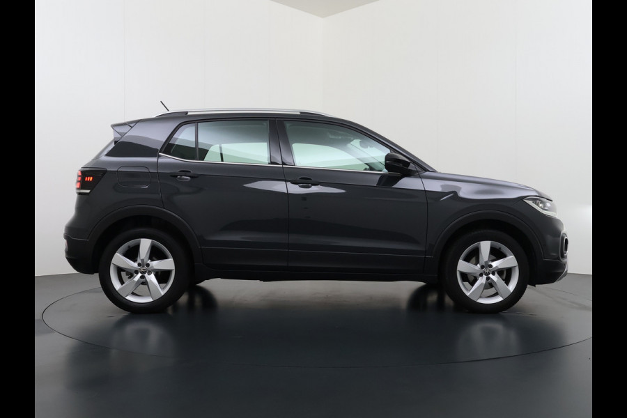 Volkswagen T-Cross 1.0TSI 111PK Automaat Executive-Pack Navi Ecc Adap.Cruise Control Apple Carplay Android Auto Pdc Style Dodehoek detectie Lmv Led Isofix DAB Bluetooth Licht-Regensensor App-Connect 1e Eigenaar Origineel Nederlandse Auto