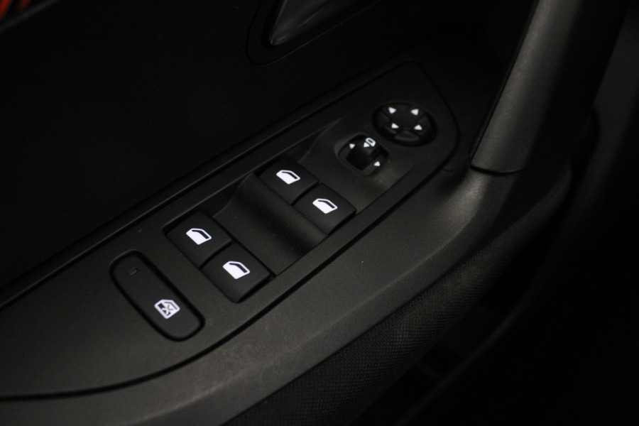 Peugeot 2008 1.2 PureTech Active Pack |Navi|