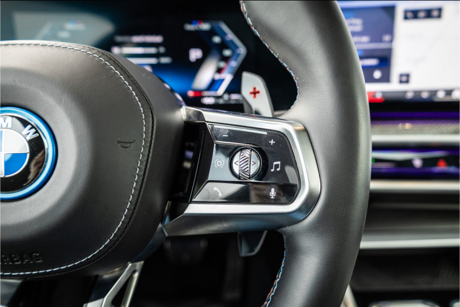 BMW 7 Serie M760e xDrive - M Sport | Bowers & Wilkins | SkyLounge | Oxidgrau