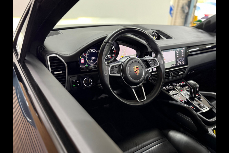 Porsche Cayenne 3.0 E-Hybrid | Full Option | Vierwielbesturing | PANO | PDLS+ | BOSE | PASM | ComfortPakket | Soft Close |Trekhaak