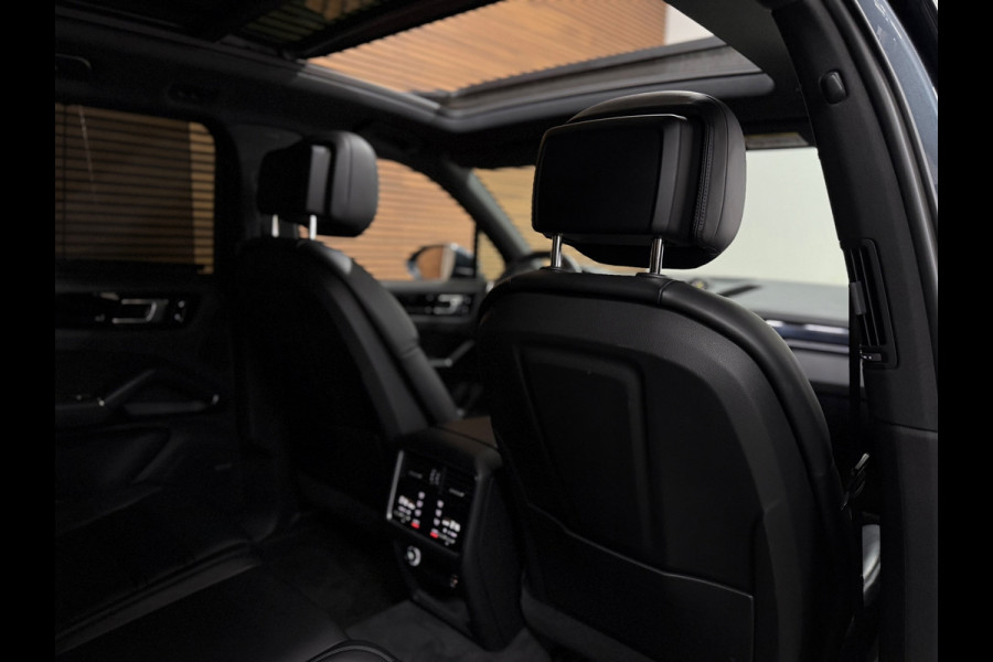 Porsche Cayenne 3.0 E-Hybrid | Full Option | Vierwielbesturing | PANO | PDLS+ | BOSE | PASM | ComfortPakket | Soft Close |Trekhaak