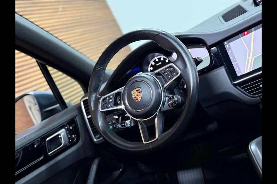 Porsche Cayenne 3.0 E-Hybrid | Full Option | Vierwielbesturing | PANO | PDLS+ | BOSE | PASM | ComfortPakket | Soft Close |Trekhaak