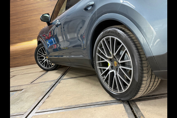 Porsche Cayenne 3.0 E-Hybrid | Full Option | Vierwielbesturing | PANO | PDLS+ | BOSE | PASM | ComfortPakket | Soft Close |Trekhaak
