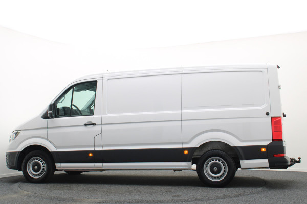 Volkswagen Crafter 35 2.0 TDI L3H2 DSG 3-Zits, Camera, Luchtvering, Trekhaak, Apple Carplay