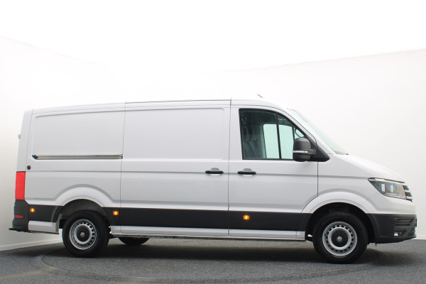 Volkswagen Crafter 35 2.0 TDI L3H2 DSG 3-Zits, Camera, Luchtvering, Trekhaak, Apple Carplay
