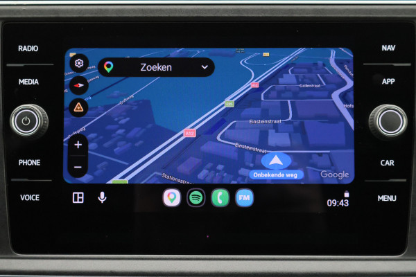 Volkswagen Crafter 35 2.0 TDI L3H2 DSG 3-Zits, Camera, Luchtvering, Trekhaak, Apple Carplay