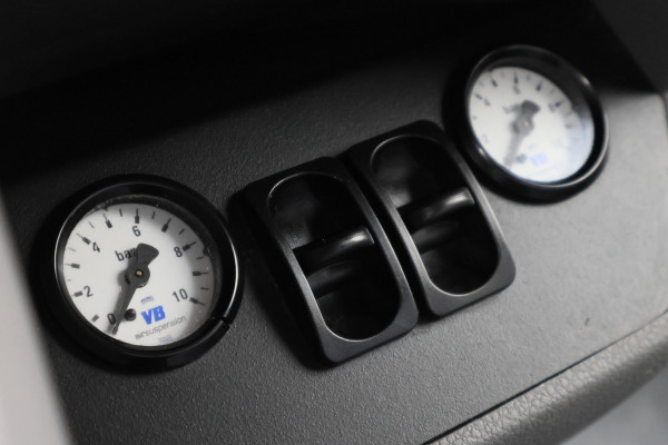 Volkswagen Crafter 35 2.0 TDI L3H2 DSG 3-Zits, Camera, Luchtvering, Trekhaak, Apple Carplay