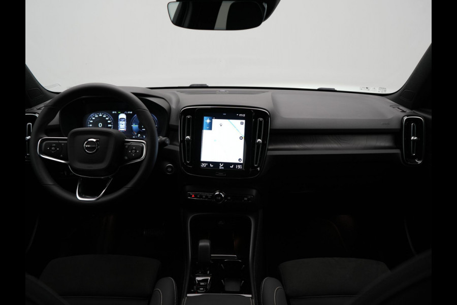 Volvo XC40 T4 Ultimate Bright PHEV 211pk Dealer O.H. | Adaptive Cruise | 360 Camera | Harman / Kardon | Alcantara Sportstoelen Memory | Apple Carplay | Stuur Verwarmd | Blis | Keyless | Navigatie | DAB | Plug In Hybrid |