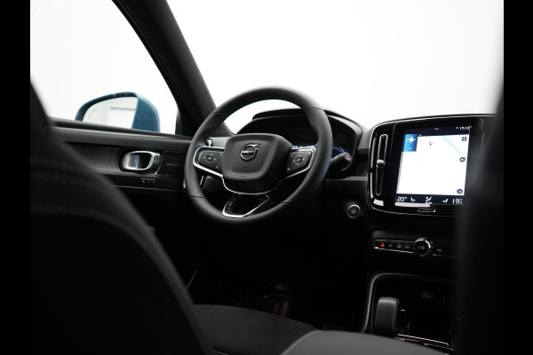 Volvo XC40 T4 Ultimate Bright PHEV 211pk Dealer O.H. | Adaptive Cruise | 360 Camera | Harman / Kardon | Alcantara Sportstoelen Memory | Apple Carplay | Stuur Verwarmd | Blis | Keyless | Navigatie | DAB | Plug In Hybrid |