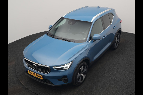 Volvo XC40 T4 Ultimate Bright PHEV 211pk Dealer O.H. | Adaptive Cruise | 360 Camera | Harman / Kardon | Alcantara Sportstoelen Memory | Apple Carplay | Stuur Verwarmd | Blis | Keyless | Navigatie | DAB | Plug In Hybrid |