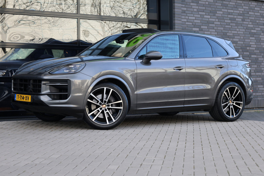 Porsche Cayenne 3.0 E-Hybrid | NAP | PANO | HUD | MEMORY | SPORTUITLAAT | BOSE | STUURVERW |
