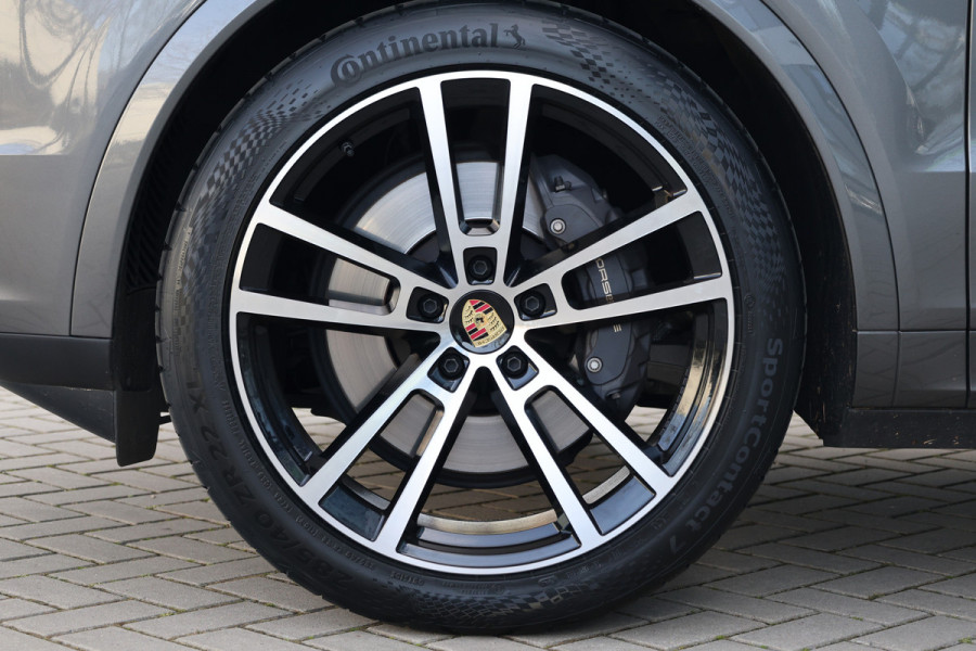 Porsche Cayenne 3.0 E-Hybrid | NAP | PANO | HUD | MEMORY | SPORTUITLAAT | BOSE | STUURVERW |