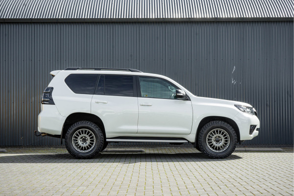 Toyota Land Cruiser 2.8D-4D | 204 PK | 4X4 | Vol Opties | Automaat | Luchtvering | 360° camera | Adapt.Cruise | Stoelverw. & -koeling | LED