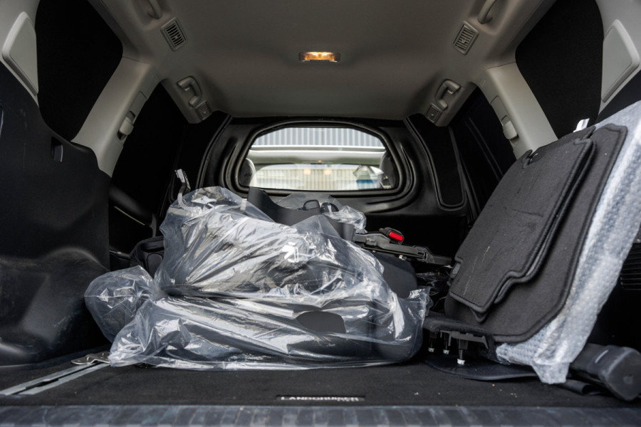 Toyota Land Cruiser 2.8D-4D | 204 PK | 4X4 | Vol Opties | Automaat | Luchtvering | 360° camera | Adapt.Cruise | Stoelverw. & -koeling | LED