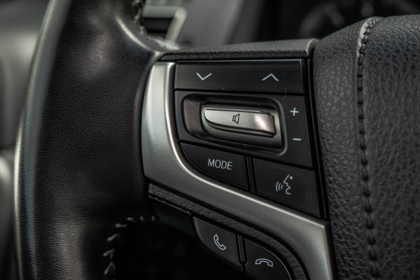 Toyota Land Cruiser 2.8D-4D | 204 PK | 4X4 | Vol Opties | Automaat | Luchtvering | 360° camera | Adapt.Cruise | Stoelverw. & -koeling | LED