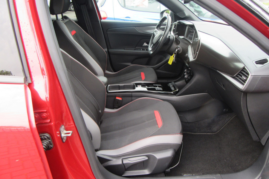 Opel Mokka 1.2 Turbo 130PK GS Line Automaat, Dode hoek, Carplay, Stoelverw.