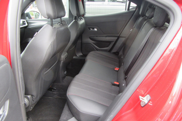 Opel Mokka 1.2 Turbo 130PK GS Line Automaat, Dode hoek, Carplay, Stoelverw.