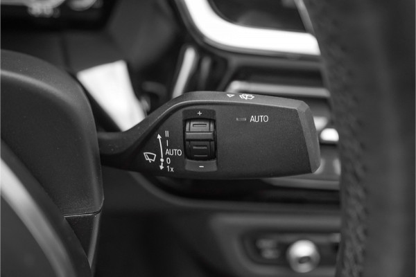 BMW Z4 Roadster sDrive20i M-Sport M-Stoel ACC H/K HUD Camera