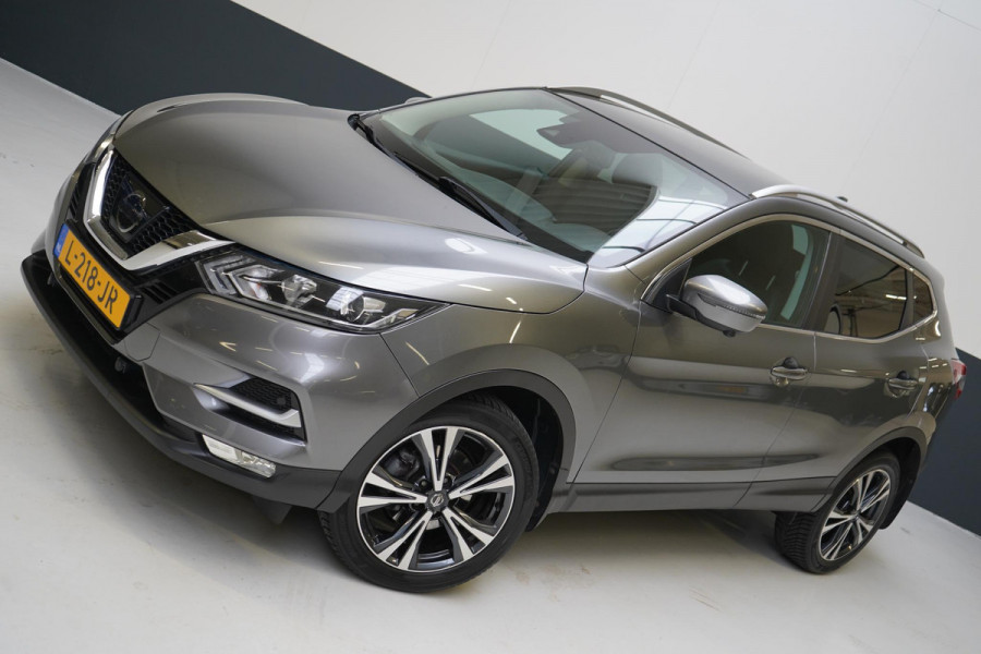 Nissan QASHQAI 1.2 N-Connecta Automaat | Navigatie | 360 camera | Cruise control | Lm velgen | Trekhaak afn.